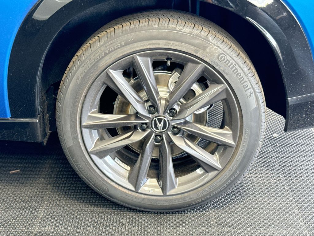 Thumbnail: 2026 Acura ADX - 8