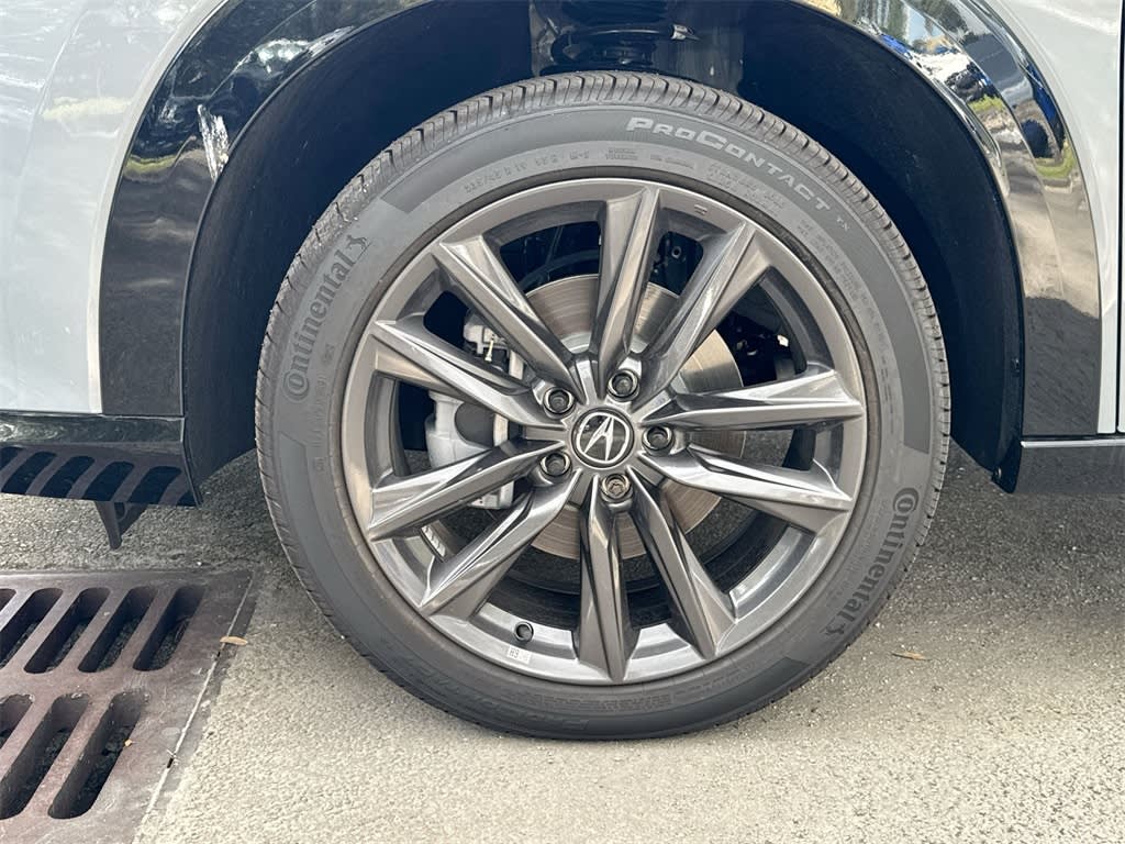 Thumbnail: 2025 Acura ADX - 8