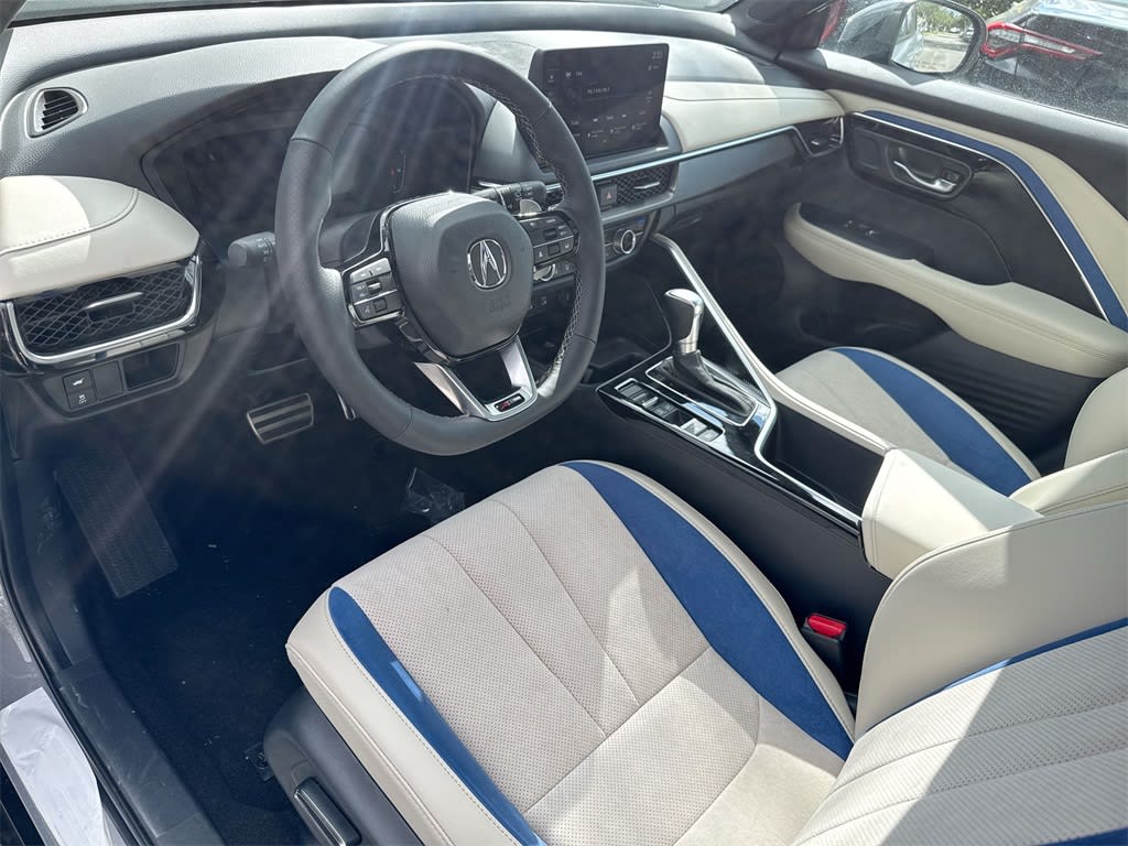 Thumbnail: 2025 Acura ADX - 2