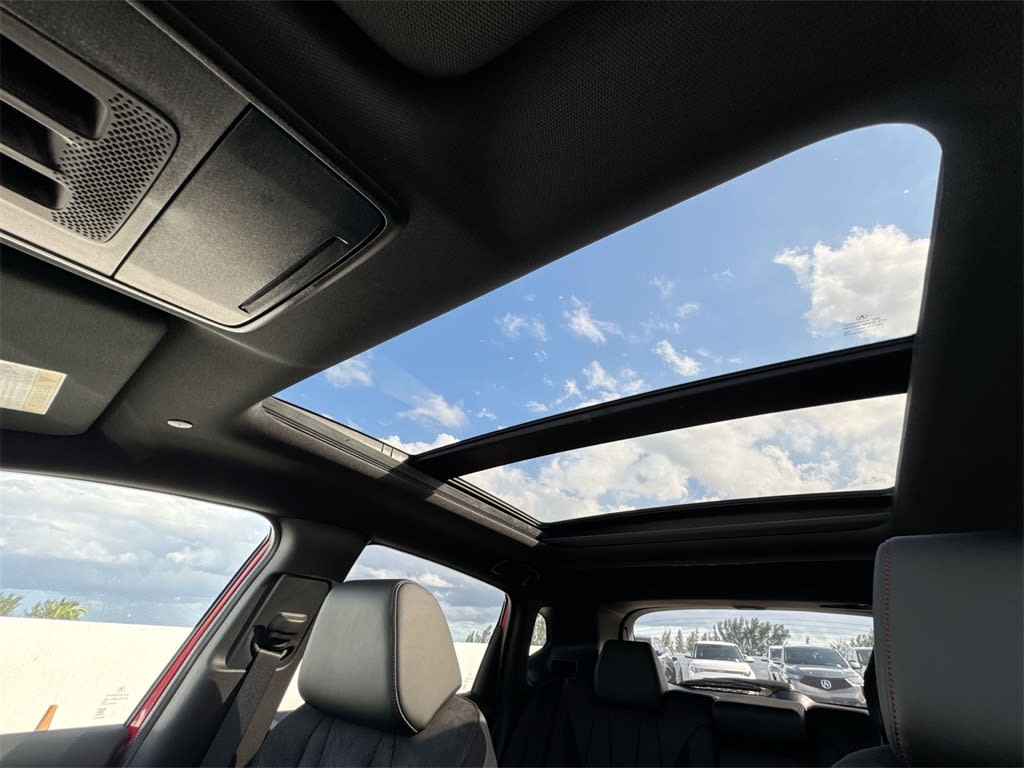 Thumbnail: 2025 Acura ADX - 25