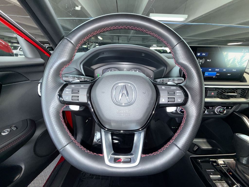 Thumbnail: 2025 Acura ADX - 9