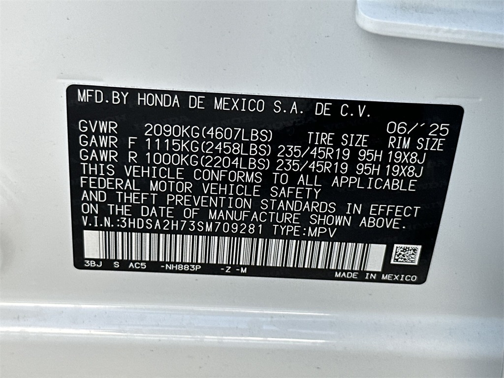 Thumbnail: 2025 Acura ADX - 17