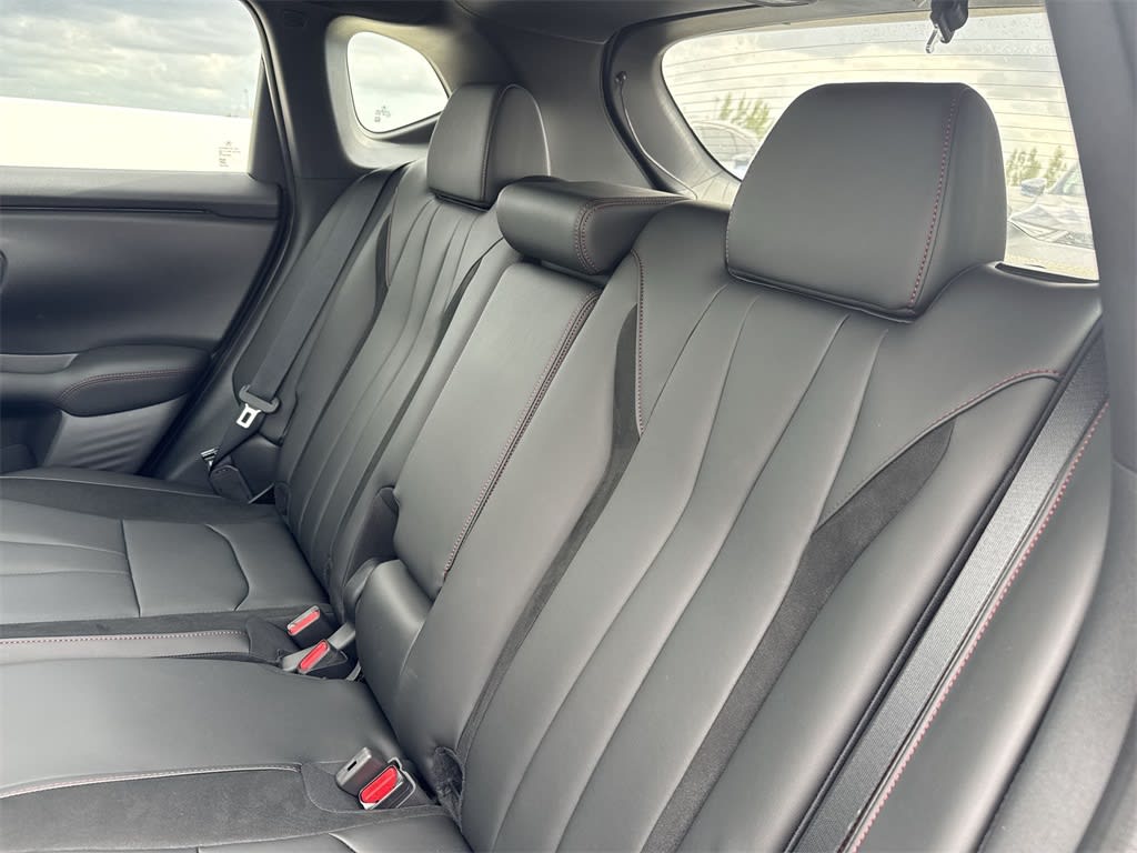 Thumbnail: 2025 Acura ADX - 13