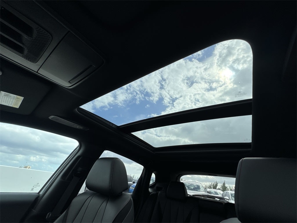 Thumbnail: 2025 Acura ADX - 24