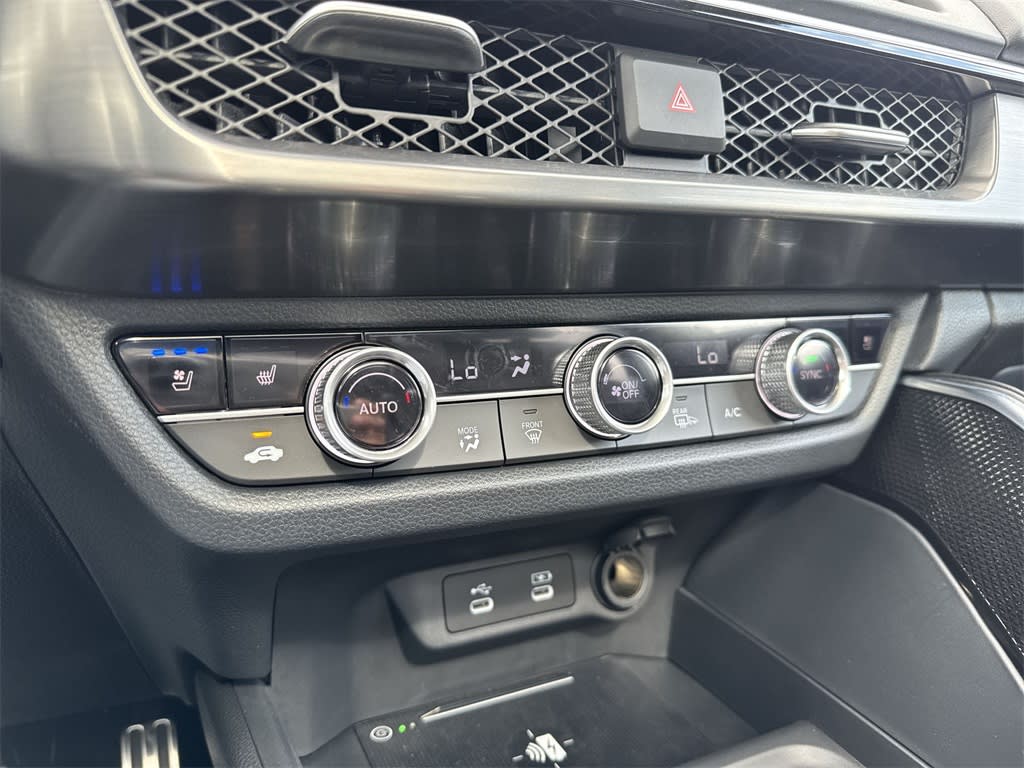 Thumbnail: 2025 Acura ADX - 26