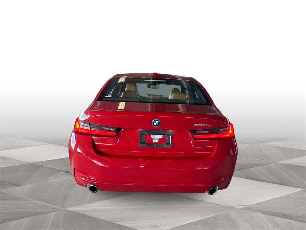 Thumbnail: 2023 BMW 3 Series - 21