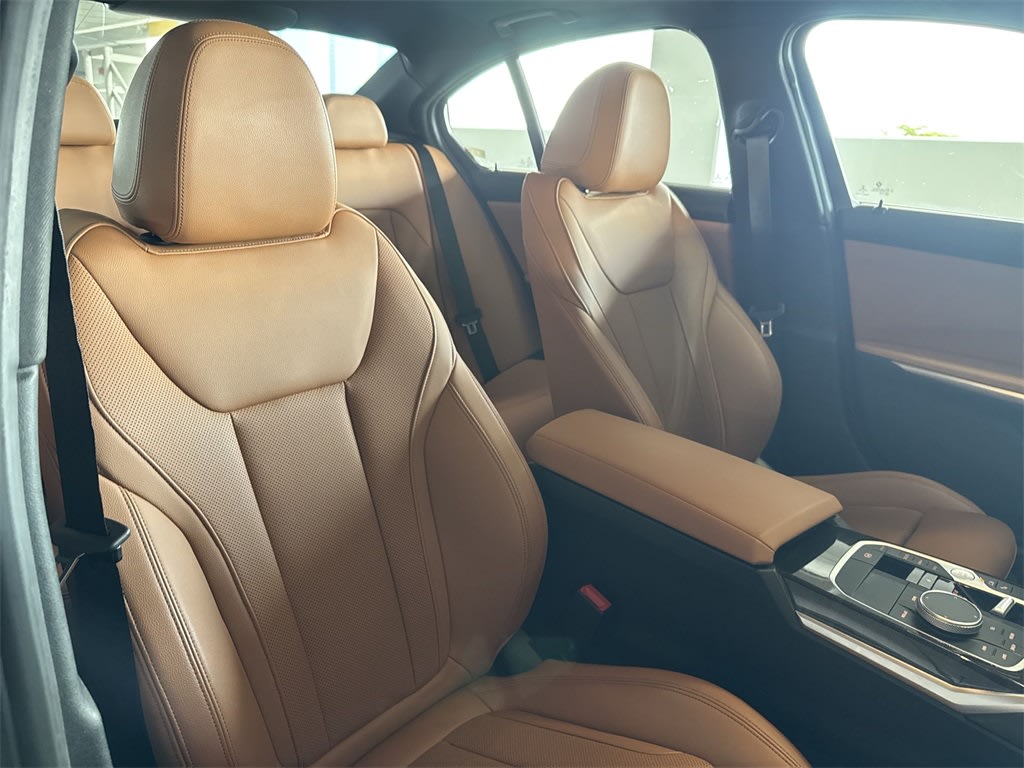 Thumbnail: 2023 BMW 3 Series - 11