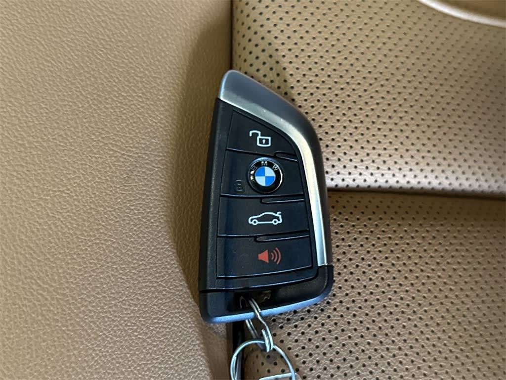 Thumbnail: 2023 BMW 3 Series - 17