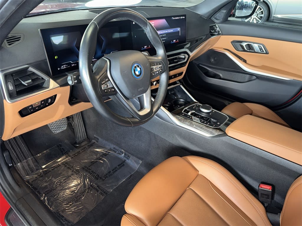 Thumbnail: 2023 BMW 3 Series - 2