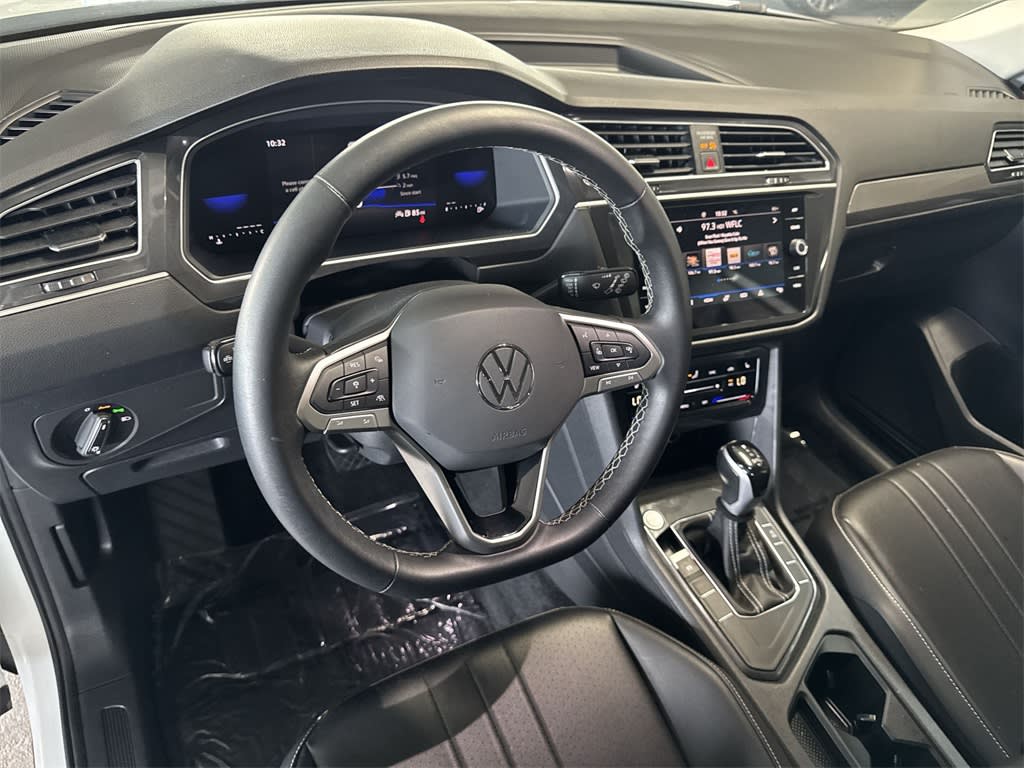 Thumbnail: 2024 Volkswagen Tiguan - 2