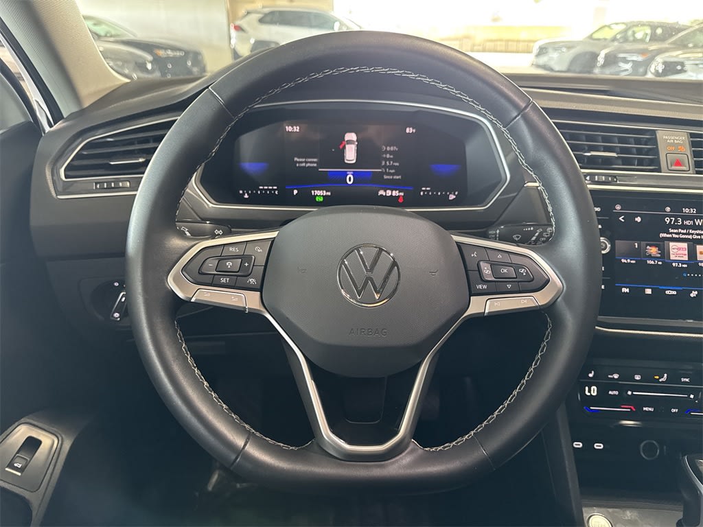 Thumbnail: 2024 Volkswagen Tiguan - 10