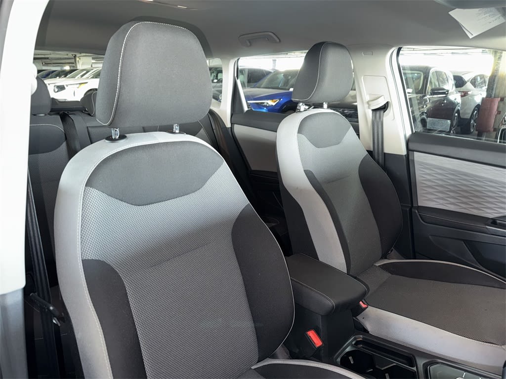 Thumbnail: 2024 Volkswagen Taos - 11