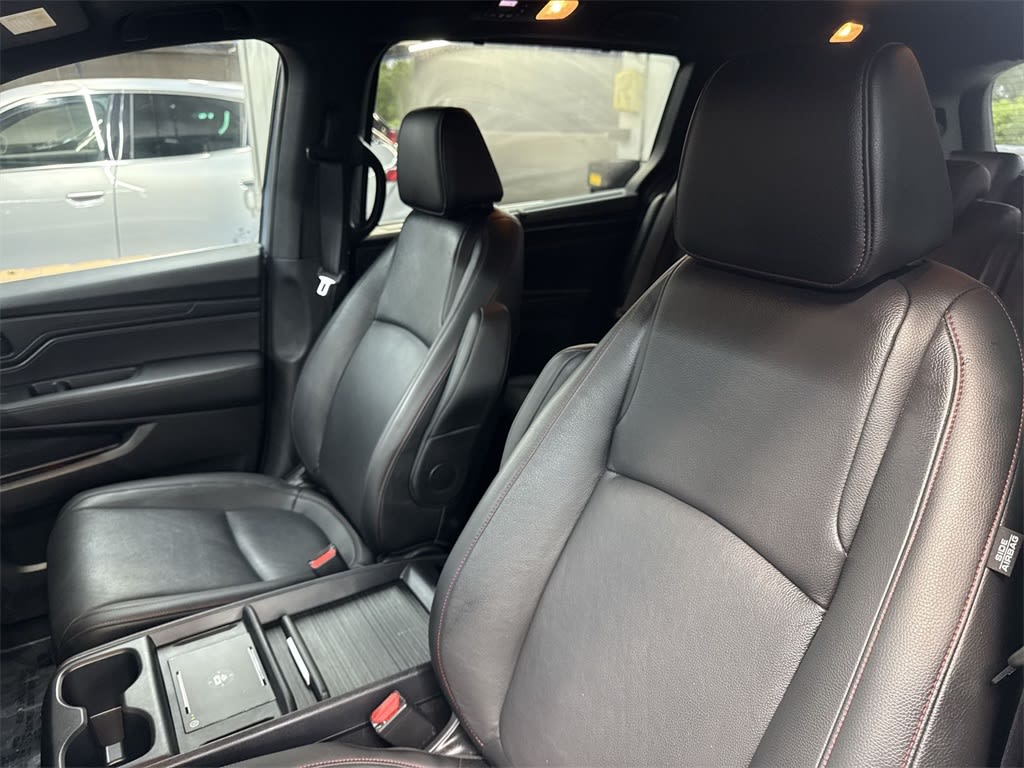 Thumbnail: 2025 Honda Odyssey - 11