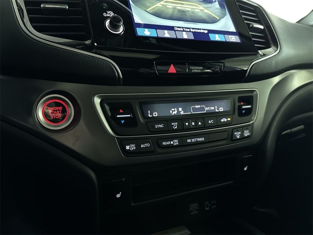 Thumbnail: 2023 Honda Passport - 26