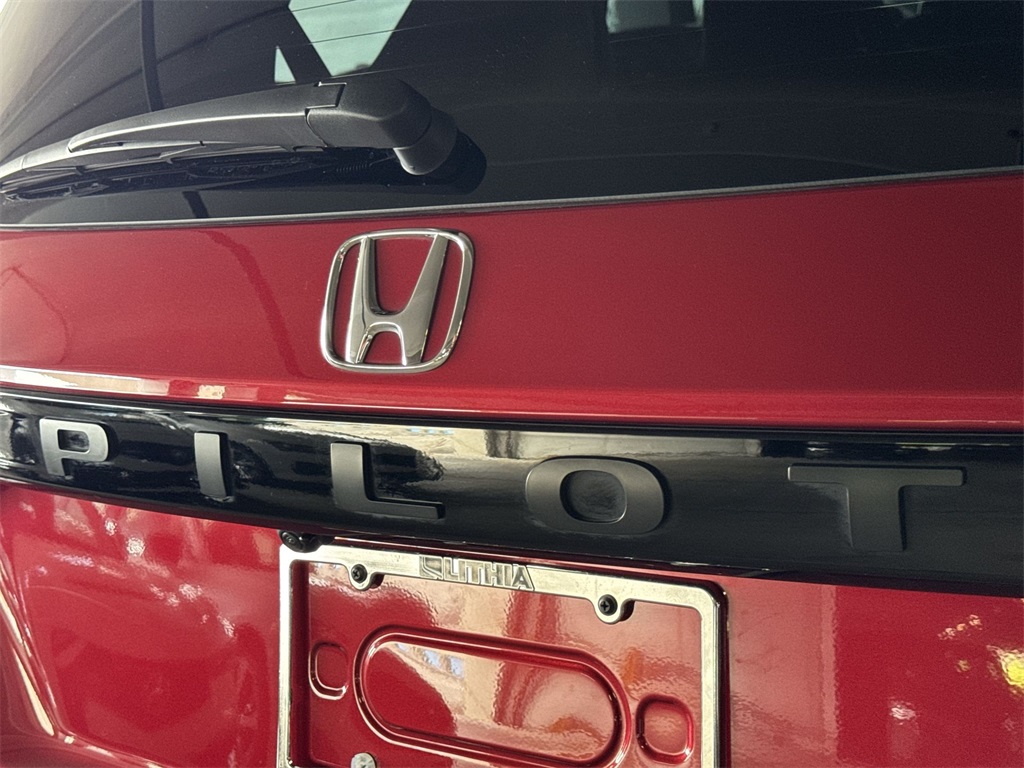 Thumbnail: 2025 Honda Pilot - 7