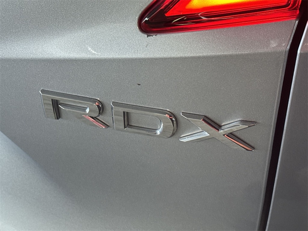 Thumbnail: 2023 Acura RDX - 7