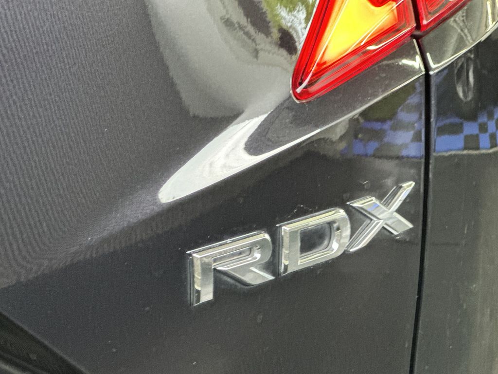 Thumbnail: 2023 Acura RDX - 7