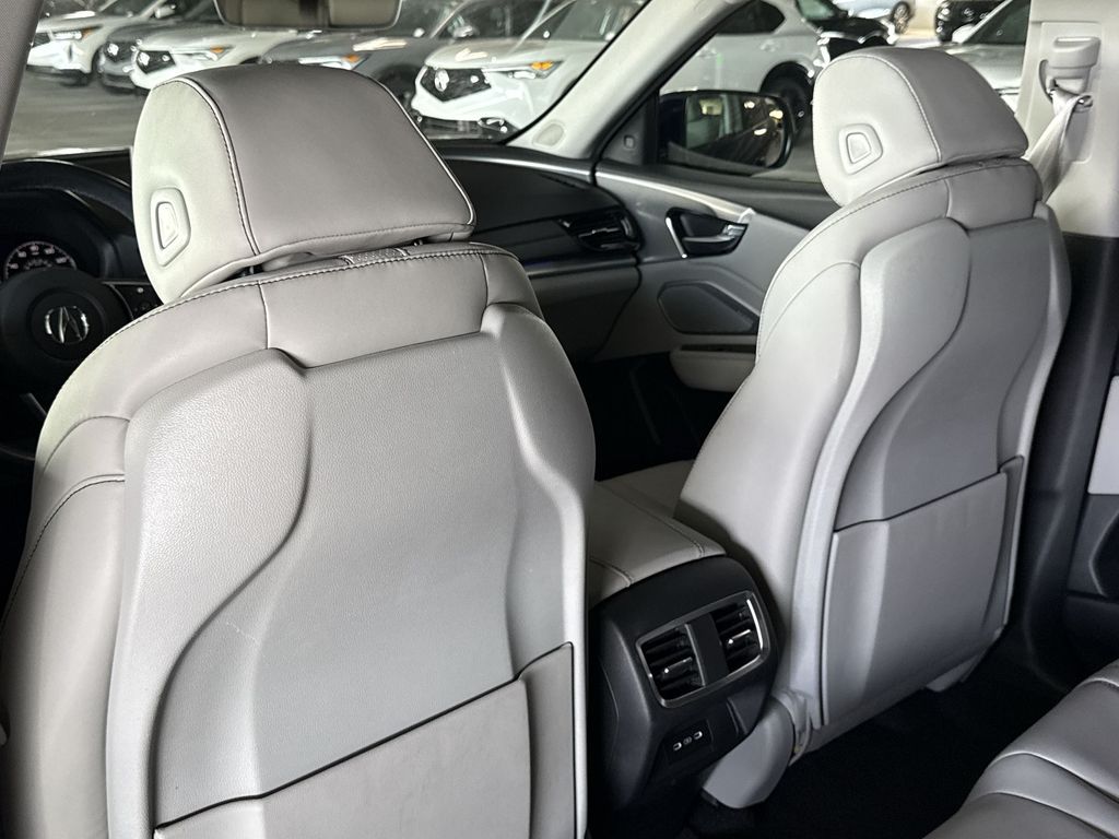Thumbnail: 2023 Acura RDX - 11
