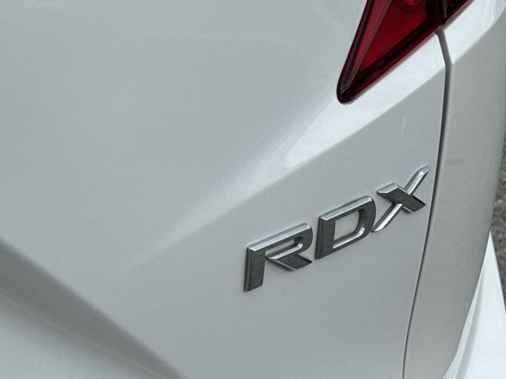 Thumbnail: 2023 Acura RDX - 7