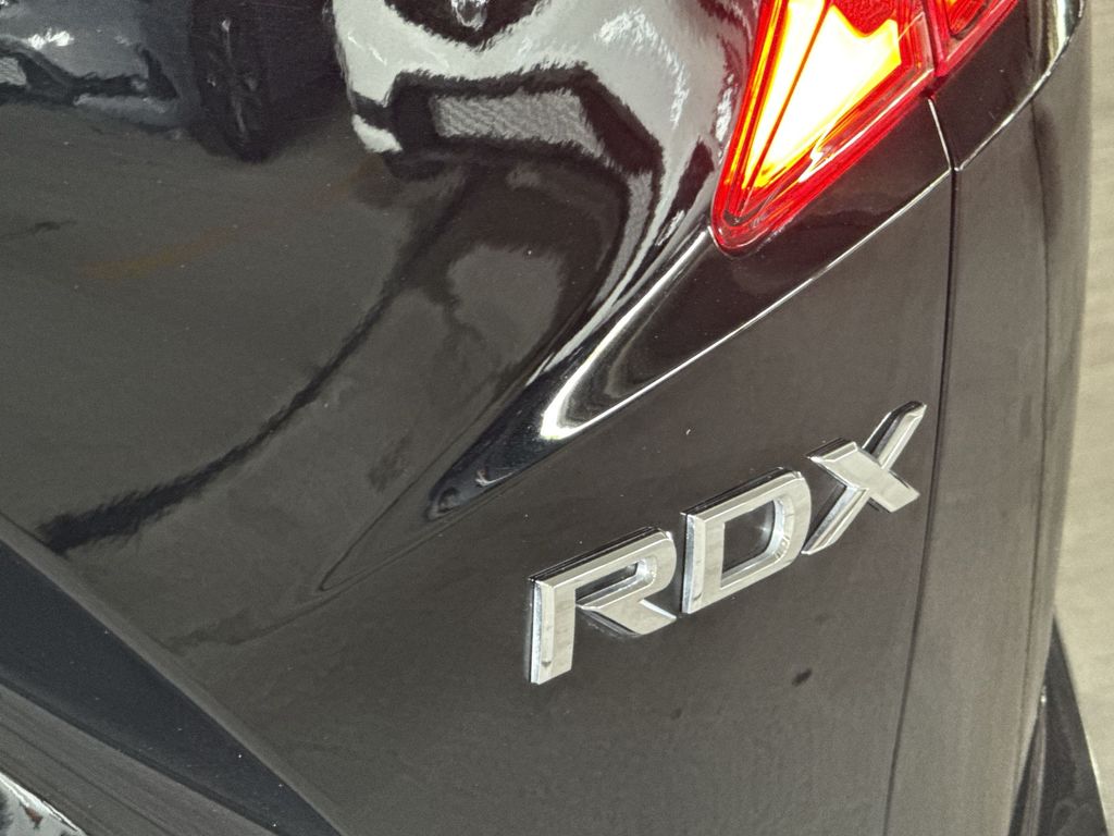 Thumbnail: 2023 Acura RDX - 7