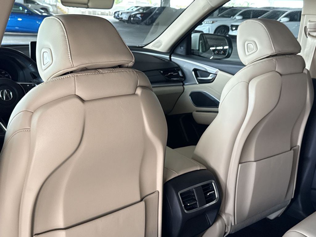 Thumbnail: 2024 Acura RDX - 27
