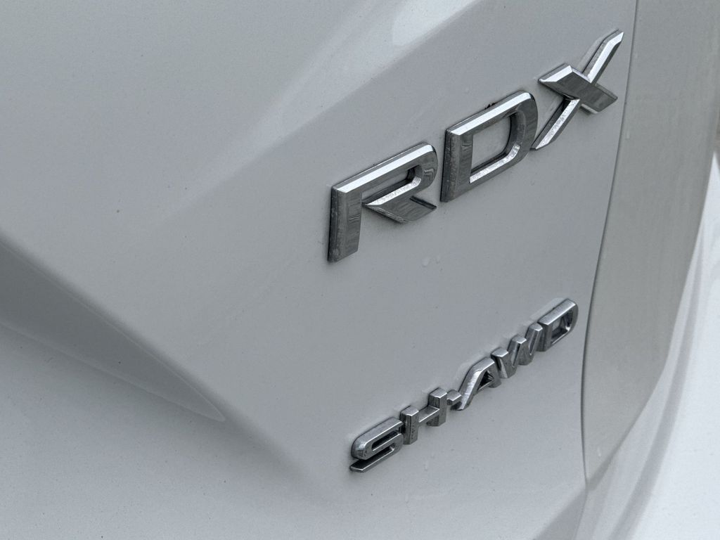 Thumbnail: 2024 Acura RDX - 7