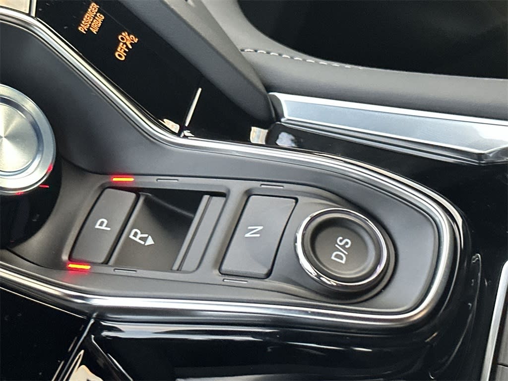 Thumbnail: 2025 Acura RDX - 16