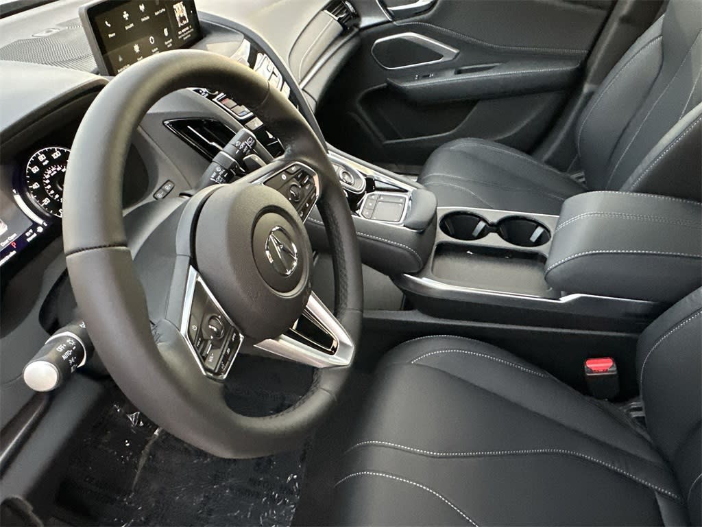 Thumbnail: 2025 Acura RDX - 2