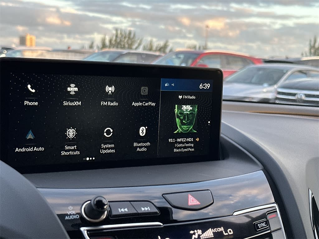 Thumbnail: 2025 Acura RDX - 15