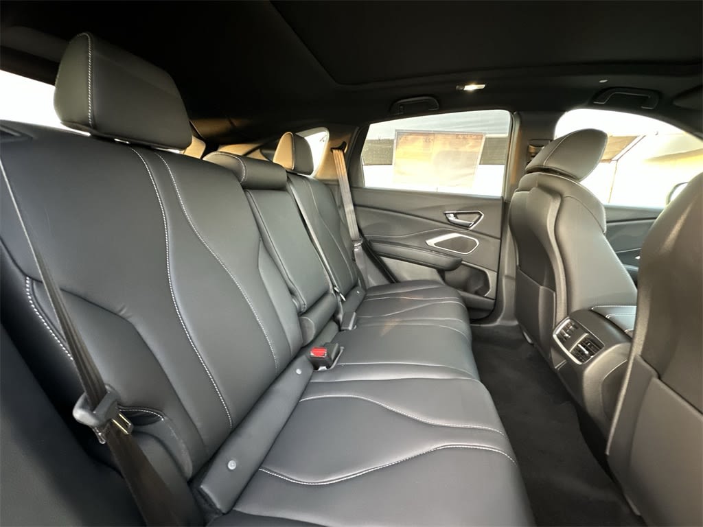 Thumbnail: 2025 Acura RDX - 28