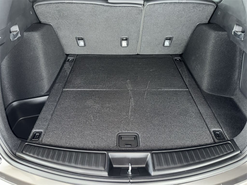 Thumbnail: 2025 Acura RDX - 18