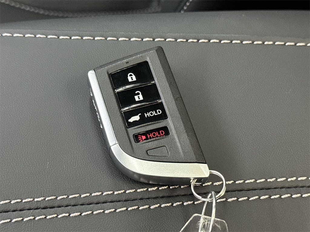 Thumbnail: 2025 Acura RDX - 18