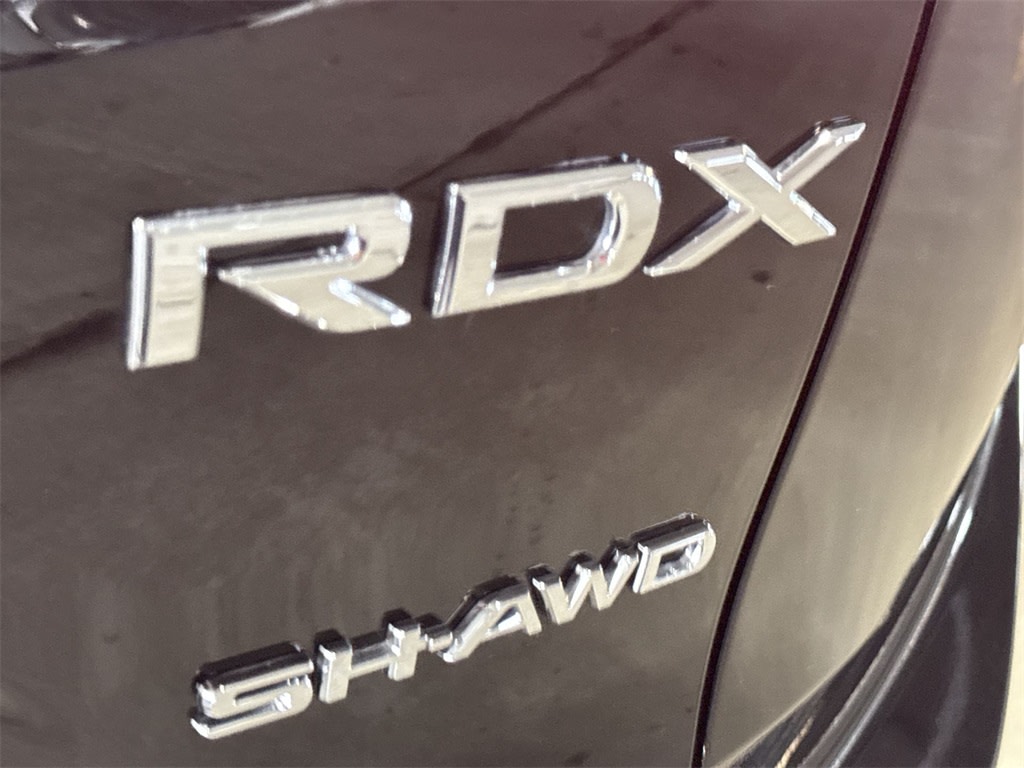 Thumbnail: 2025 Acura RDX - 7