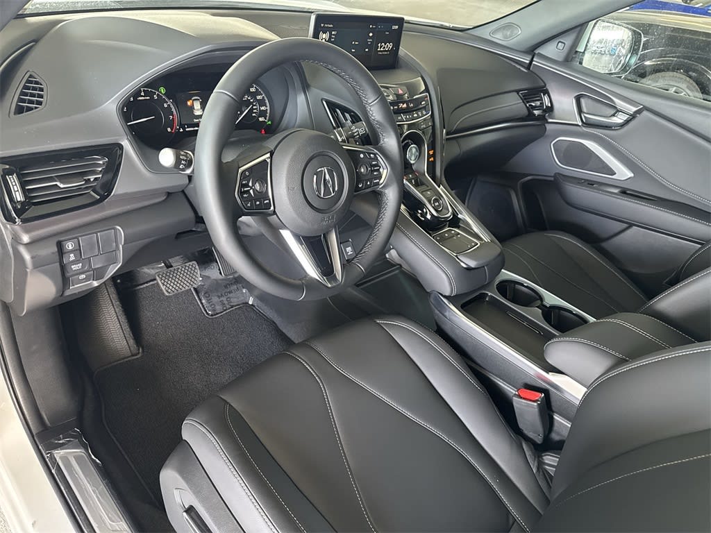 Thumbnail: 2025 Acura RDX - 2