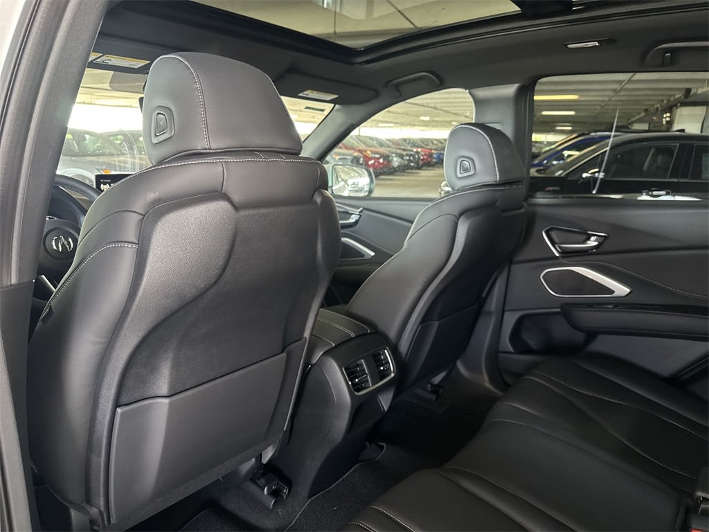 Thumbnail: 2025 Acura RDX - 28