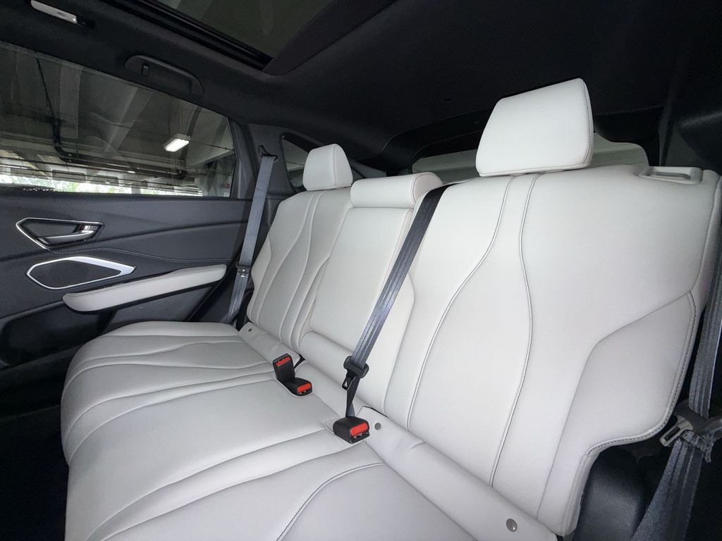 Thumbnail: 2026 Acura RDX - 13