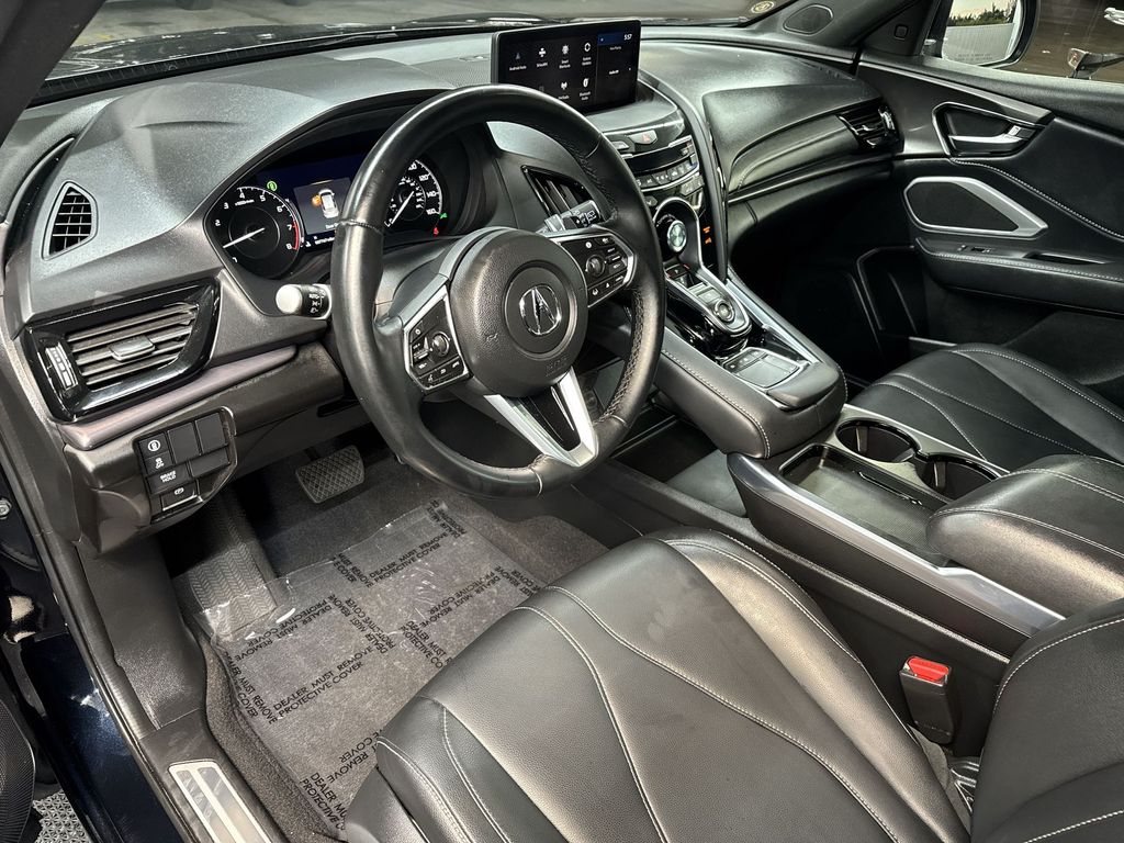 Thumbnail: 2025 Acura RDX - 2