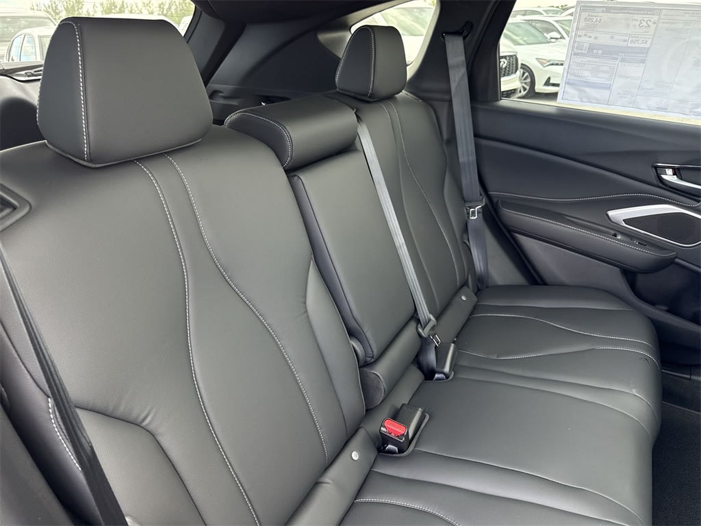 Thumbnail: 2025 Acura RDX - 29