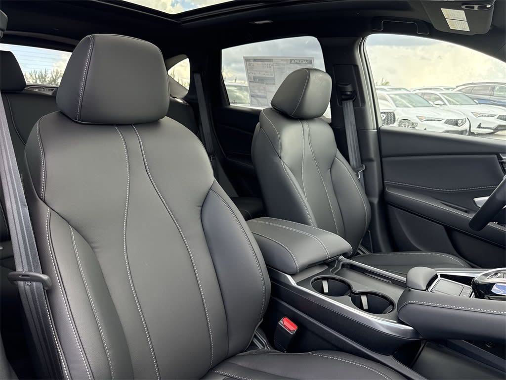 Thumbnail: 2025 Acura RDX - 12