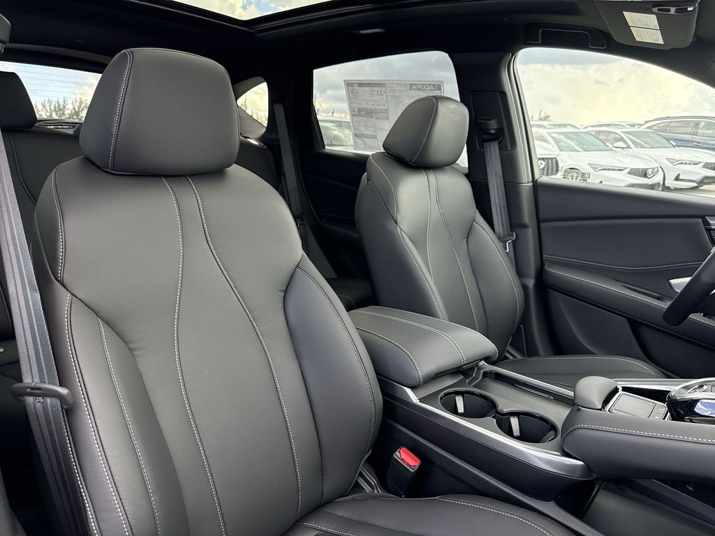 Thumbnail: 2025 Acura RDX - 12
