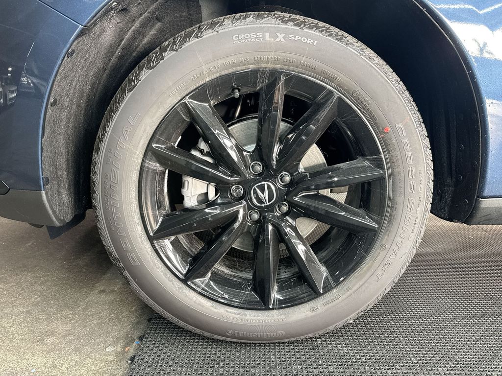 Thumbnail: 2025 Acura RDX - 8