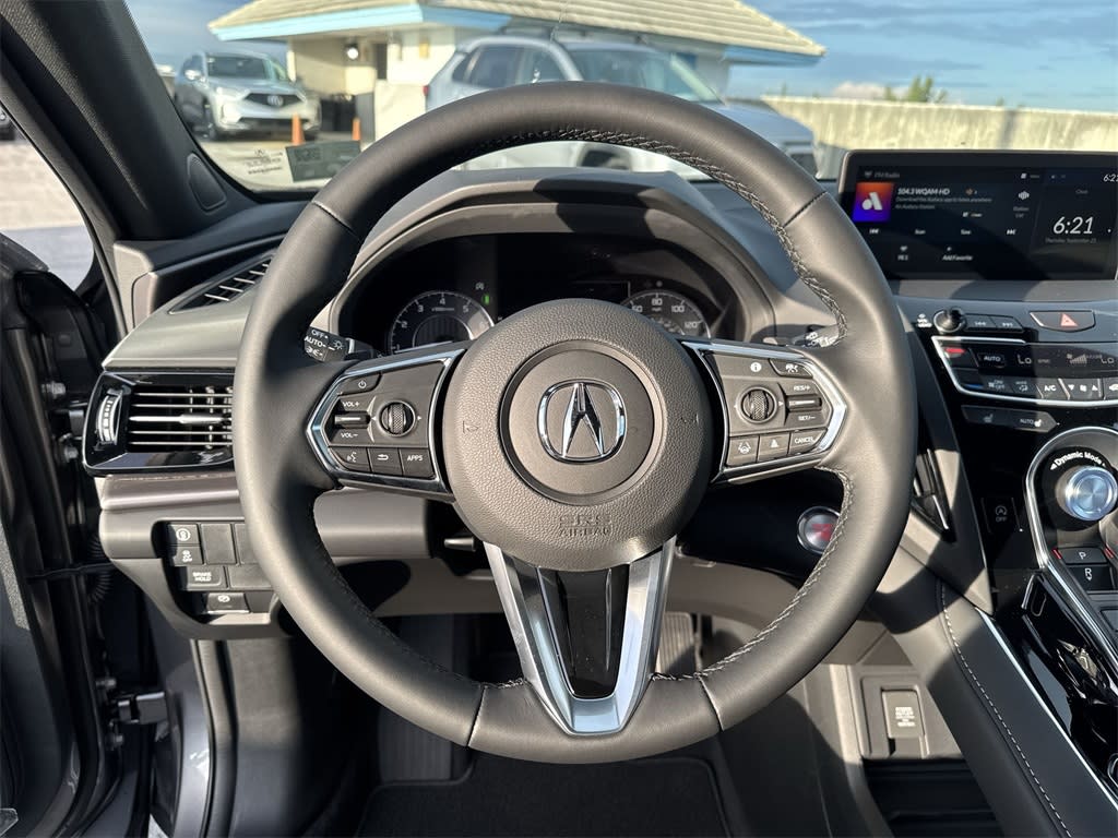 Thumbnail: 2025 Acura RDX - 10