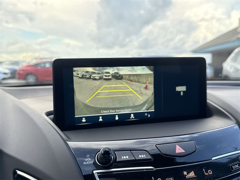 Thumbnail: 2025 Acura RDX - 25