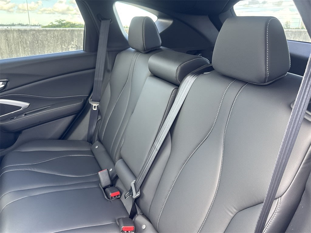 Thumbnail: 2025 Acura RDX - 13