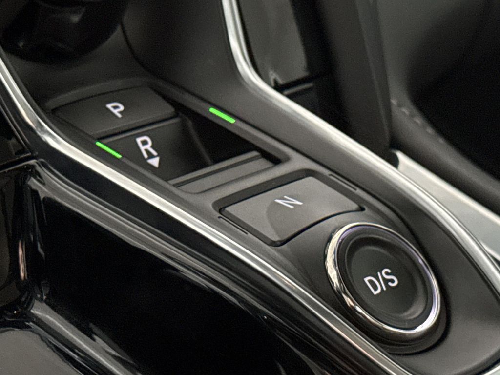 Thumbnail: 2025 Acura RDX - 15