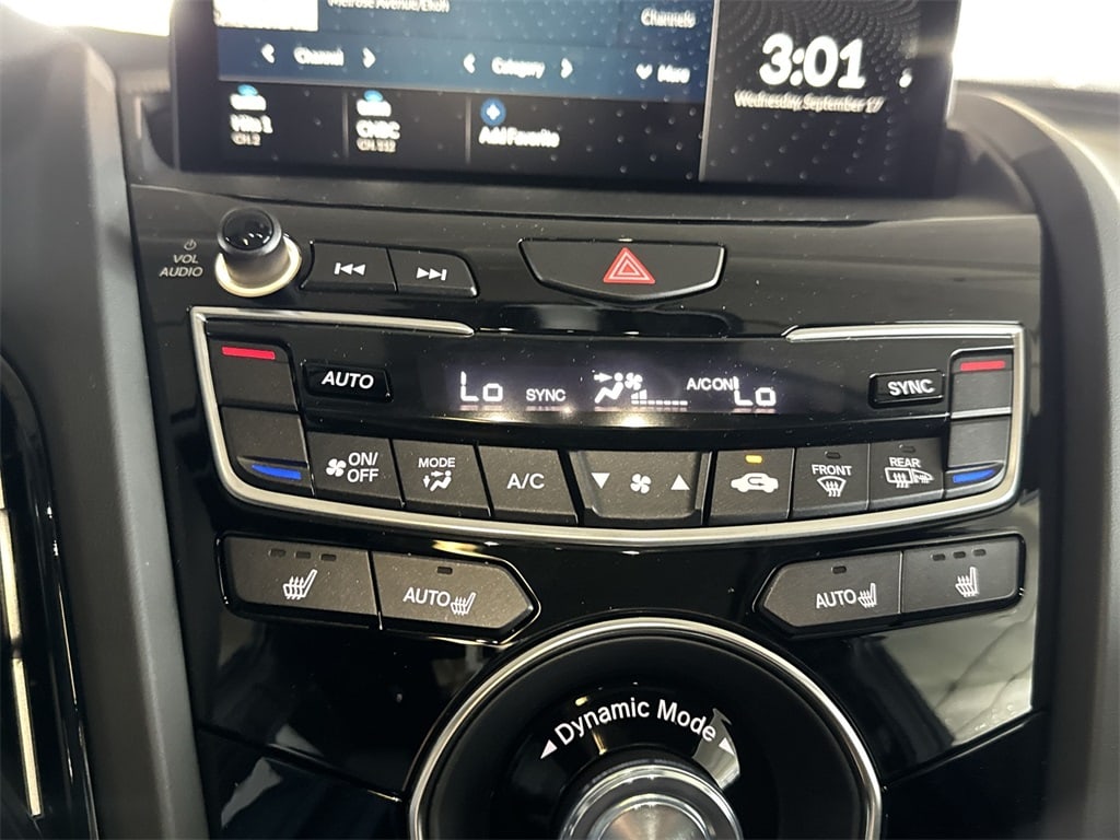 Thumbnail: 2025 Acura RDX - 27