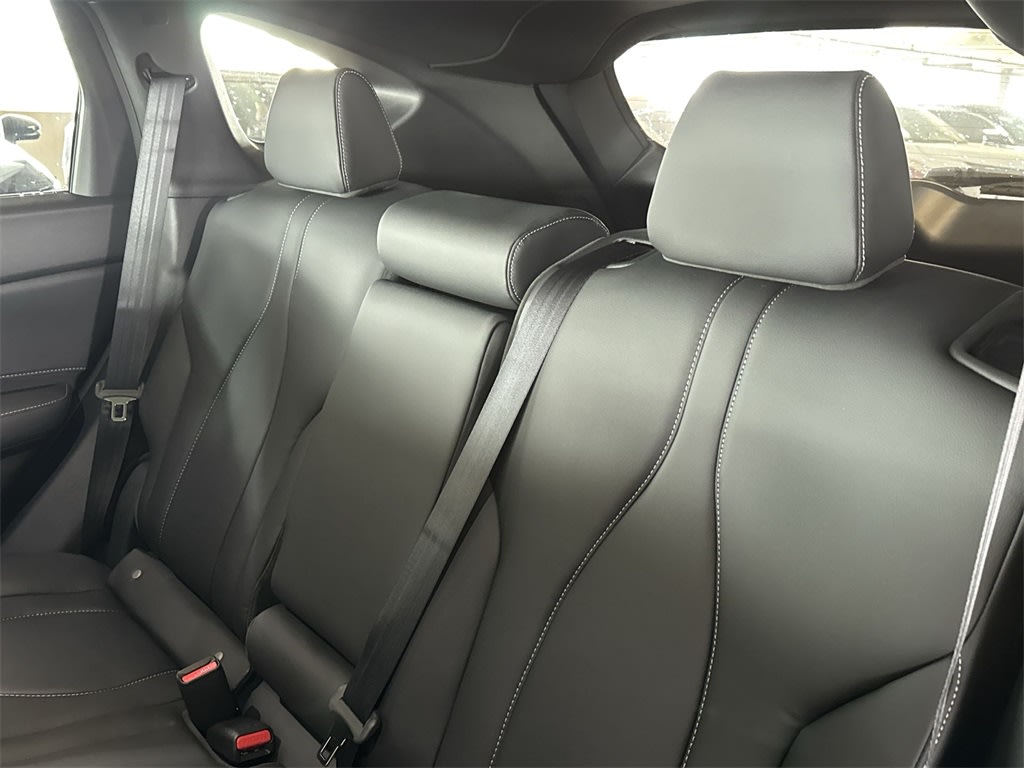 Thumbnail: 2025 Acura RDX - 13