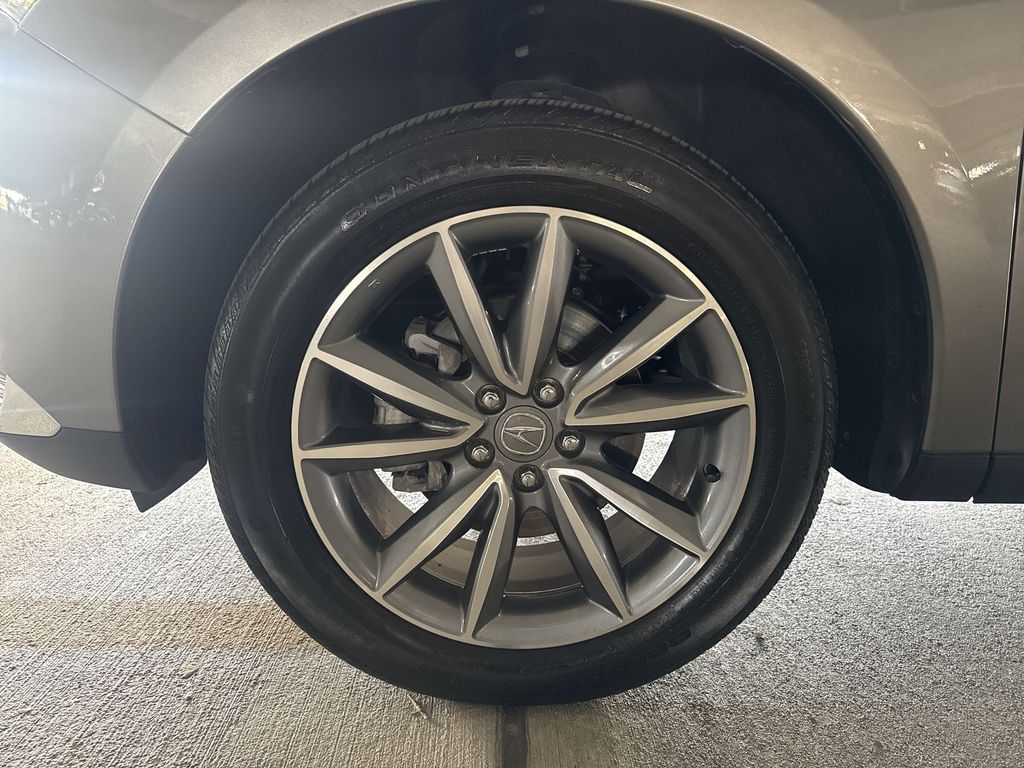 Thumbnail: 2024 Acura RDX - 8