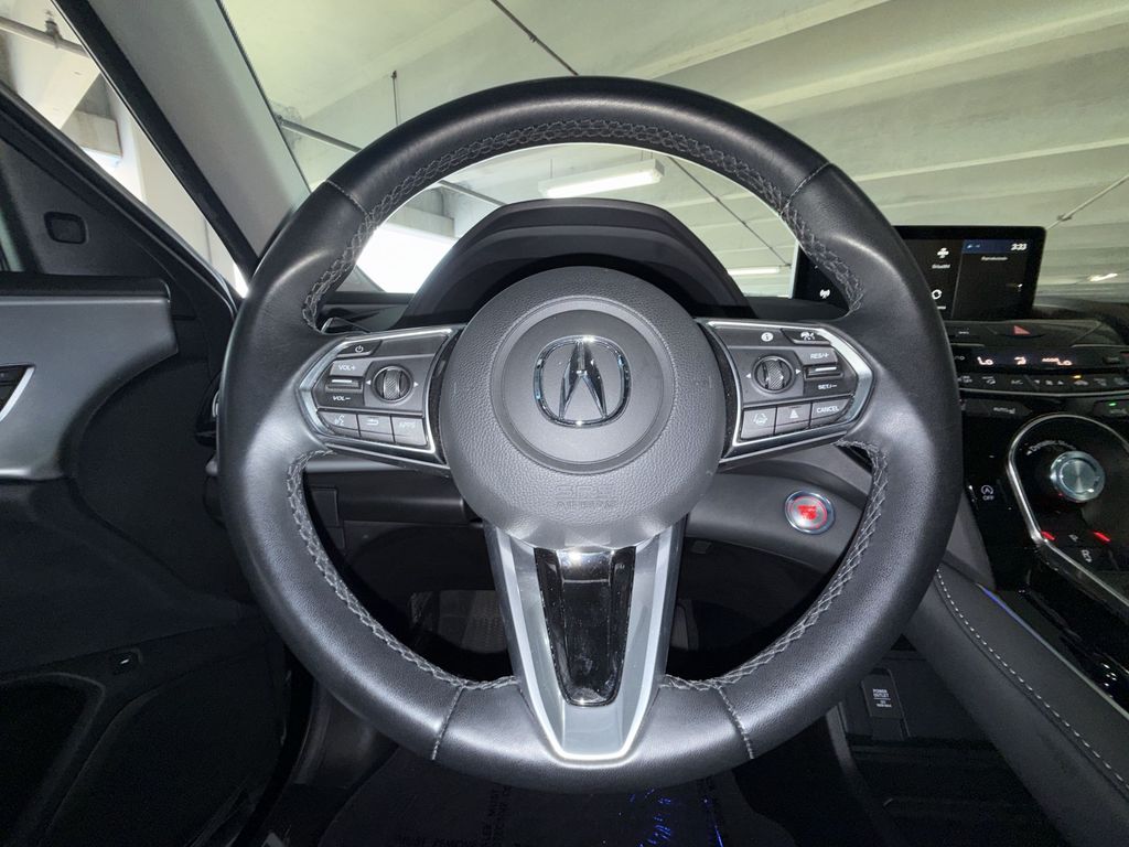 Thumbnail: 2025 Acura RDX - 9