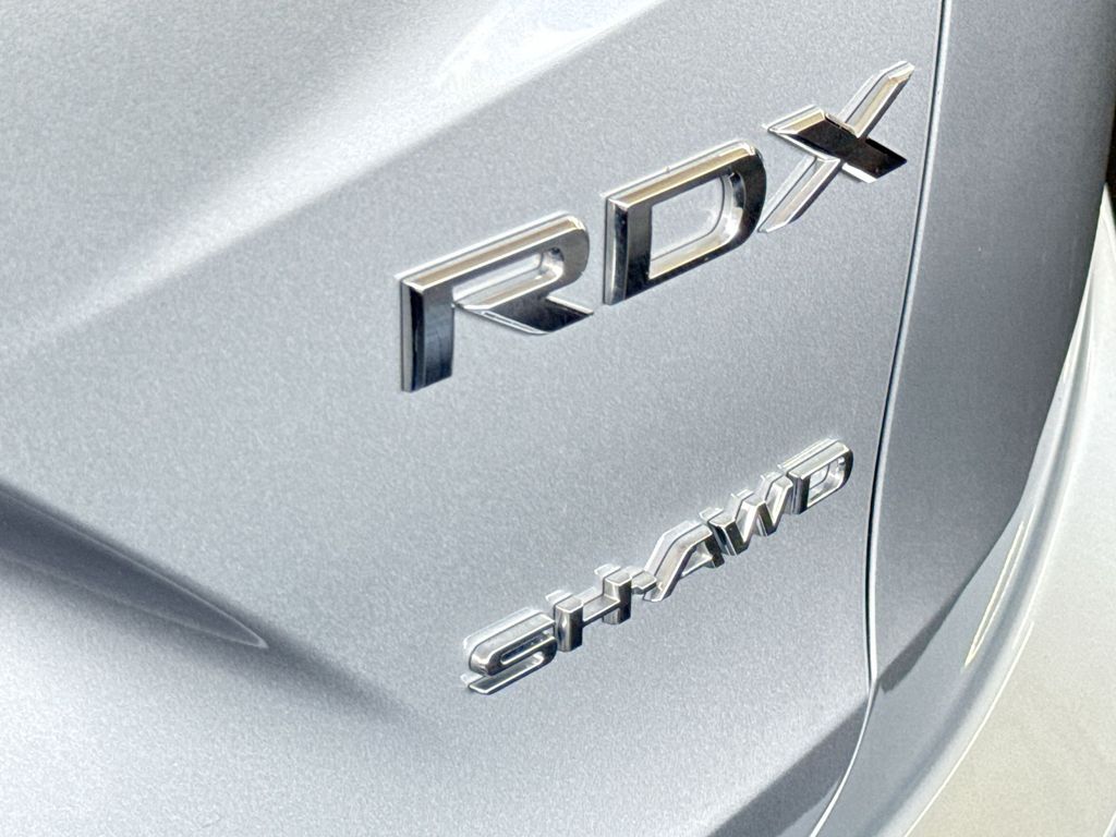 Thumbnail: 2024 Acura RDX - 7
